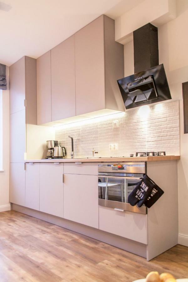 Family Luxury Comfort Old Town Apartament, 1-8, 2 Sypialnie I Salon, Parking W Cenie Gdańsk Buitenkant foto